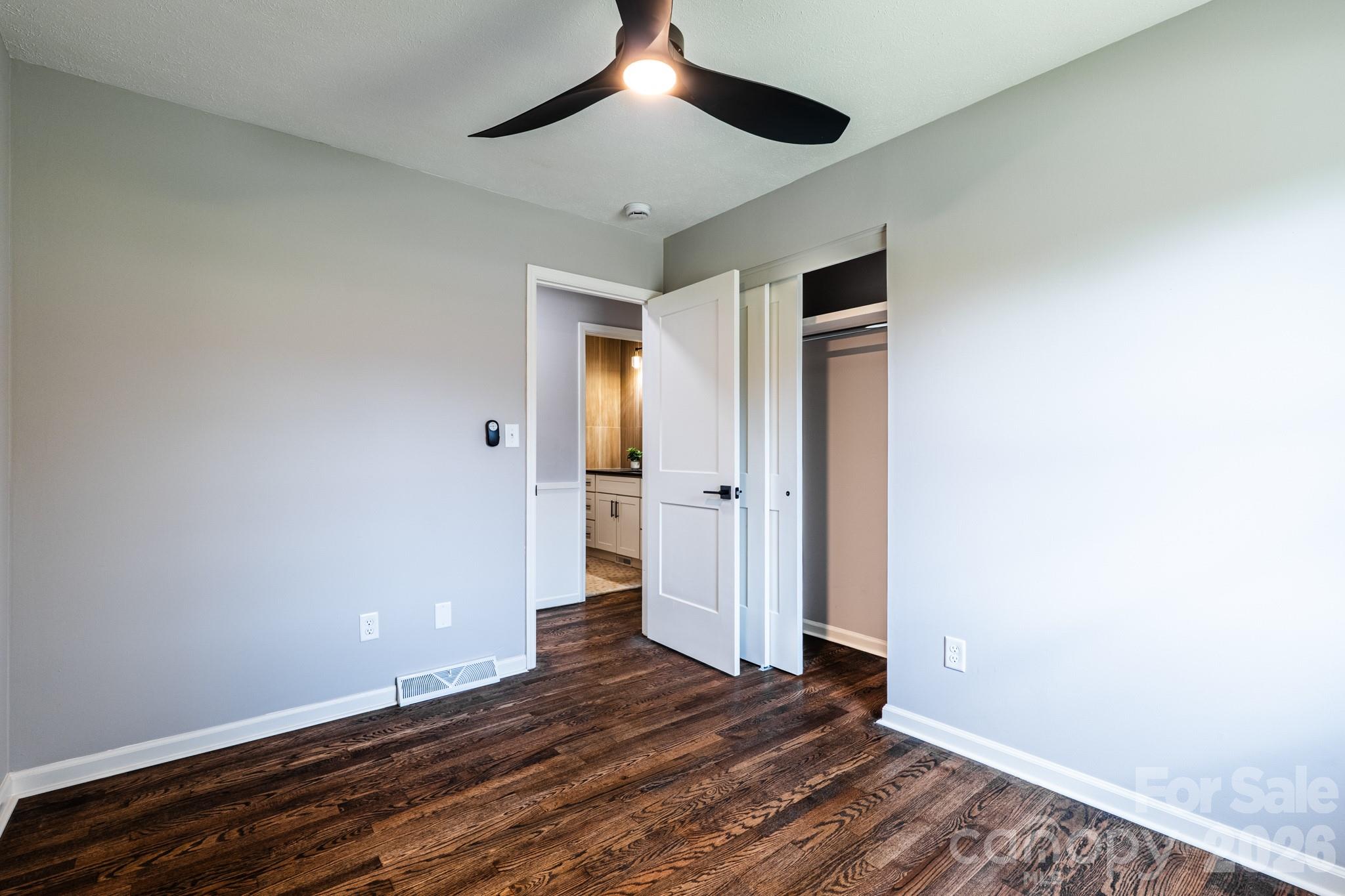 8 Hillview Road Asheville, NC 28805 - Photo 35 of 42