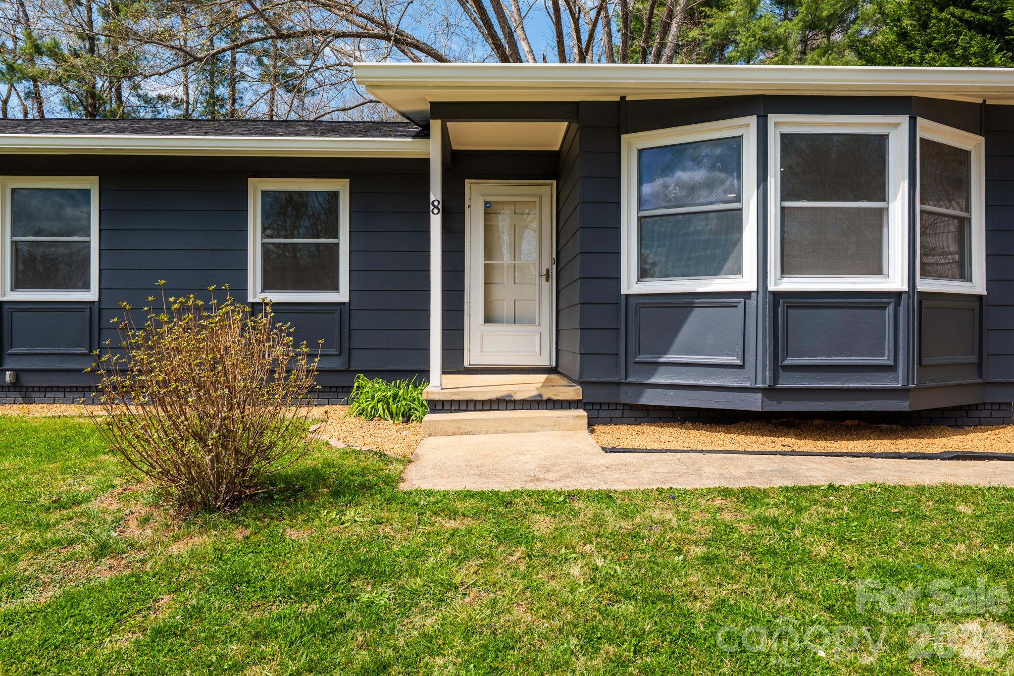 8 Hillview Road Asheville, NC 28805 - Photo 4 of 42