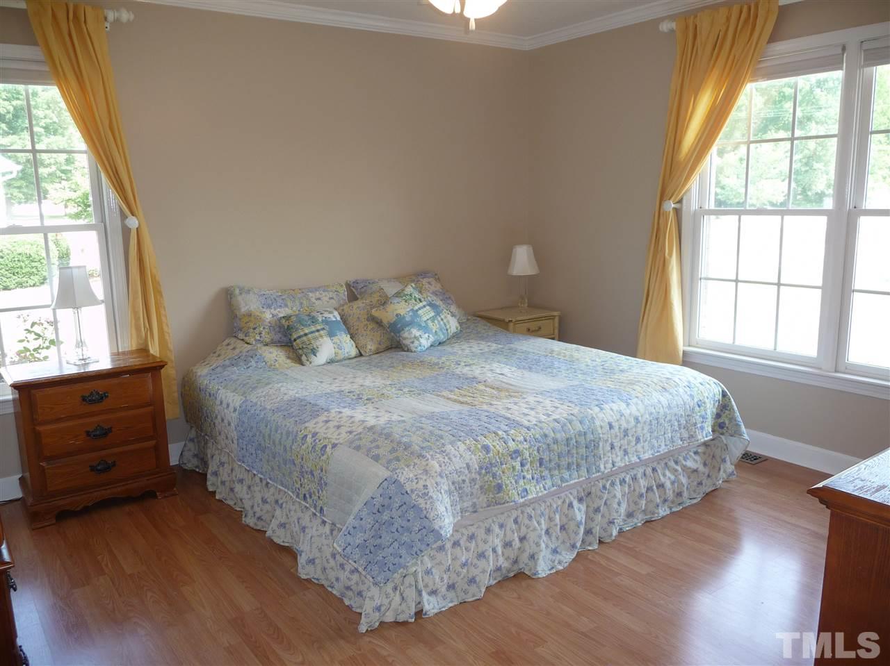 308 Cheeks Lane Graham, NC 27253 - Photo 10 of 25 Gallery Image 10