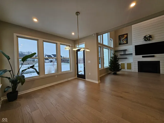 $5,000 | 228 Oakhurst Way, Westfield, IN 46074