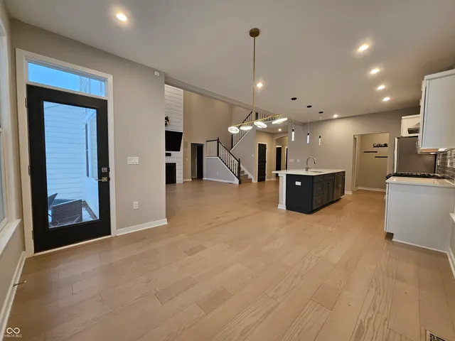 $5,000 | 228 Oakhurst Way, Westfield, IN 46074