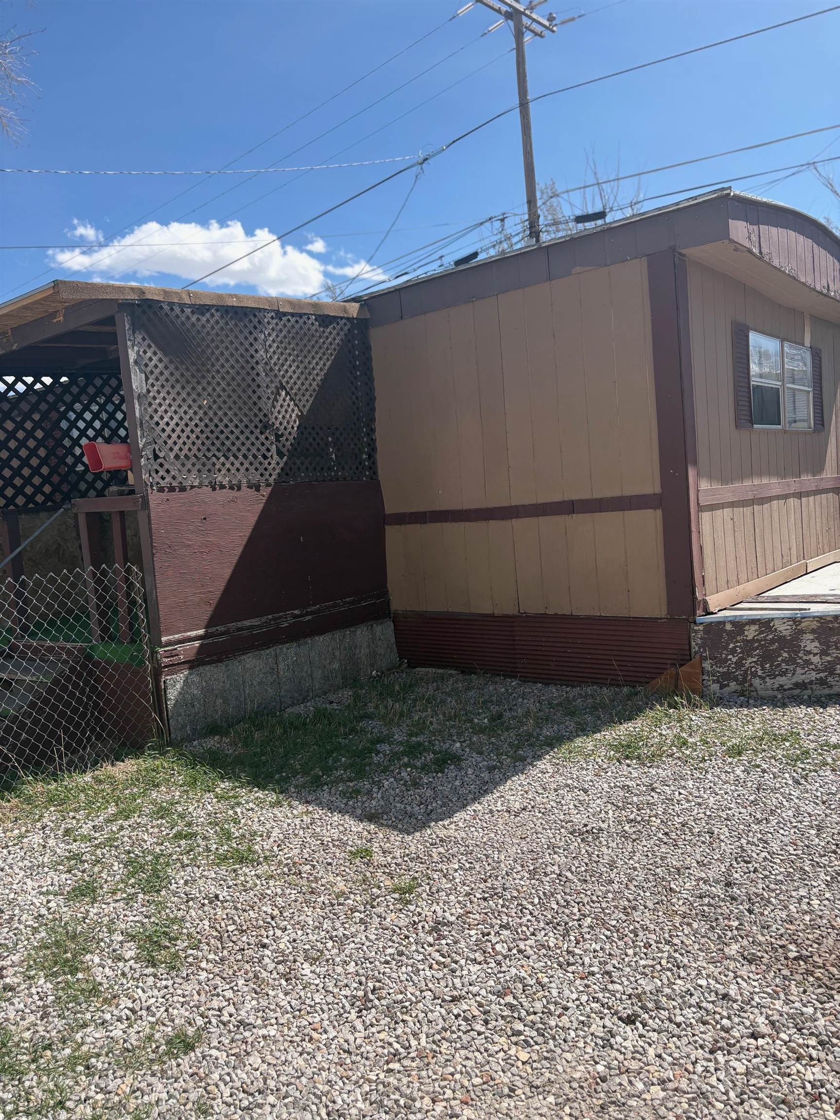 546 West State Street Rawlins, WY 82301 - Photo 2 of 8