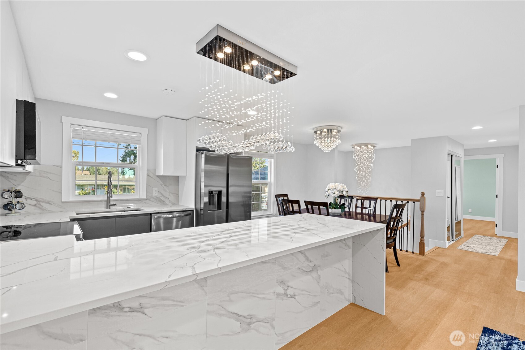 1112 Redmond Avenue Northeast Renton, WA 98056 - Photo 11 of 40