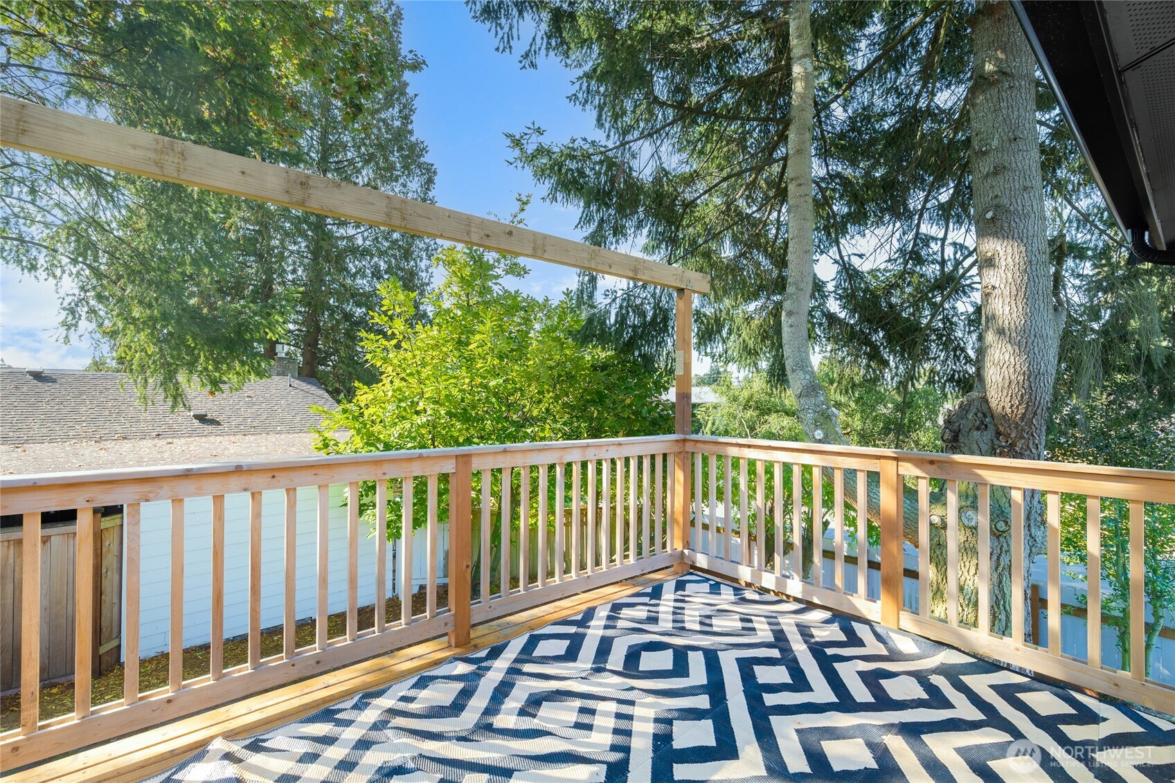 1112 Redmond Avenue Northeast Renton, WA 98056 - Photo 32 of 40