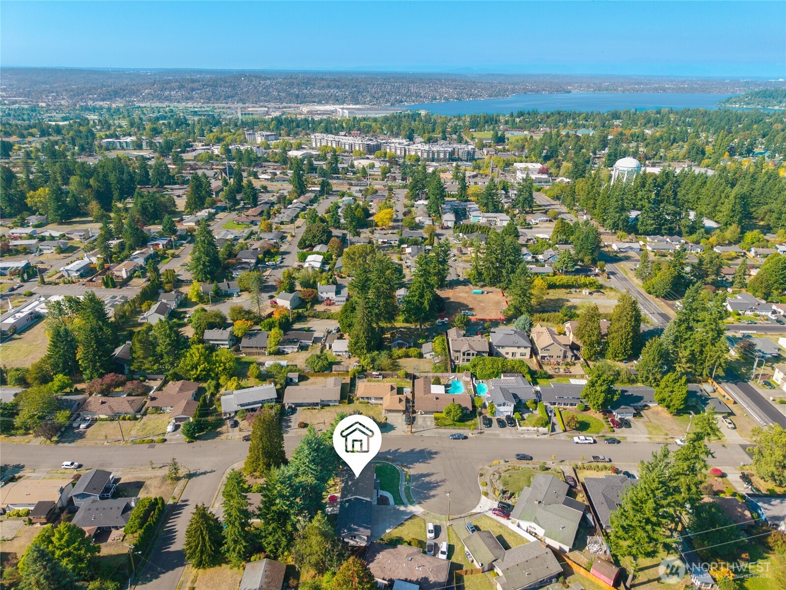 1112 Redmond Avenue Northeast Renton, WA 98056 - Photo 38 of 40