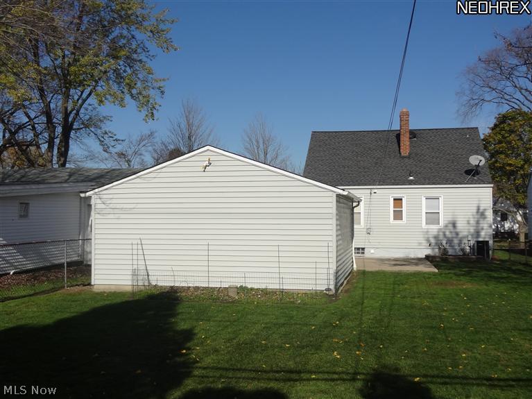 5696 Shawnee Road Cleveland, OH 44124 - Photo 22 of 25