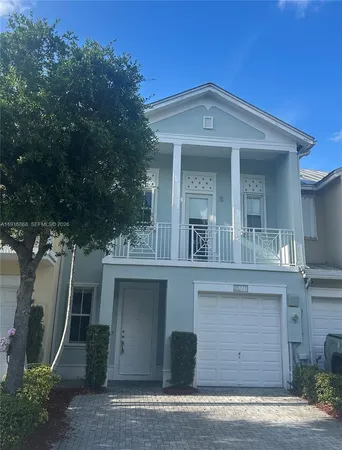 $3,550 | 10771 Northwest 76th Lane, Unit 10771, Doral, FL 33178
