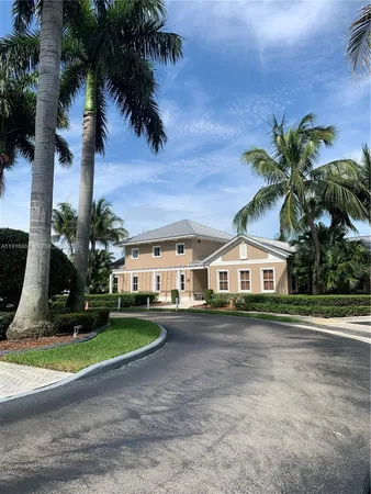 $3,550 | 10771 Northwest 76th Lane, Unit 10771, Doral, FL 33178