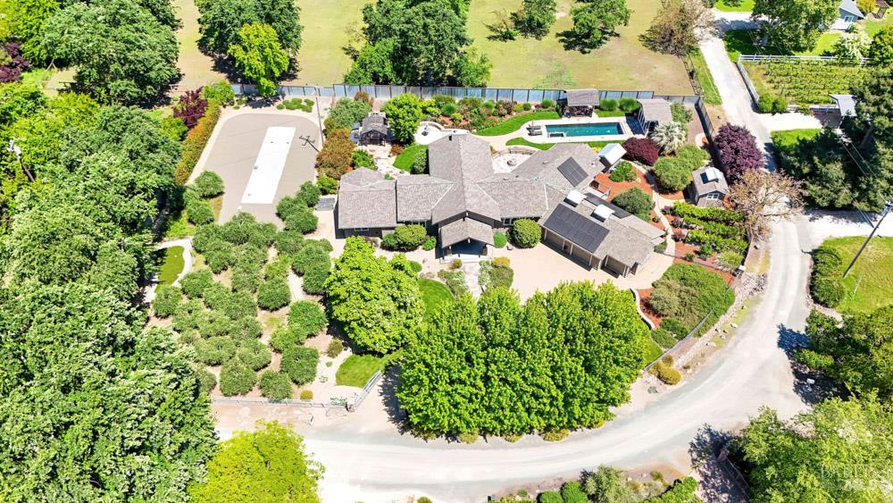 8811 Egg Farm Road Kenwood, CA 95452 - Photo 1 of 42