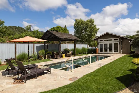 $2,950,000 | 8811 Egg Farm Road, Kenwood, CA 95452