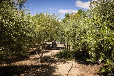 $2,950,000 | 8811 Egg Farm Road, Kenwood, CA 95452