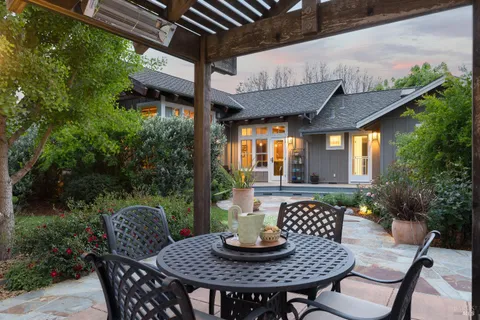 $2,950,000 | 8811 Egg Farm Road, Kenwood, CA 95452