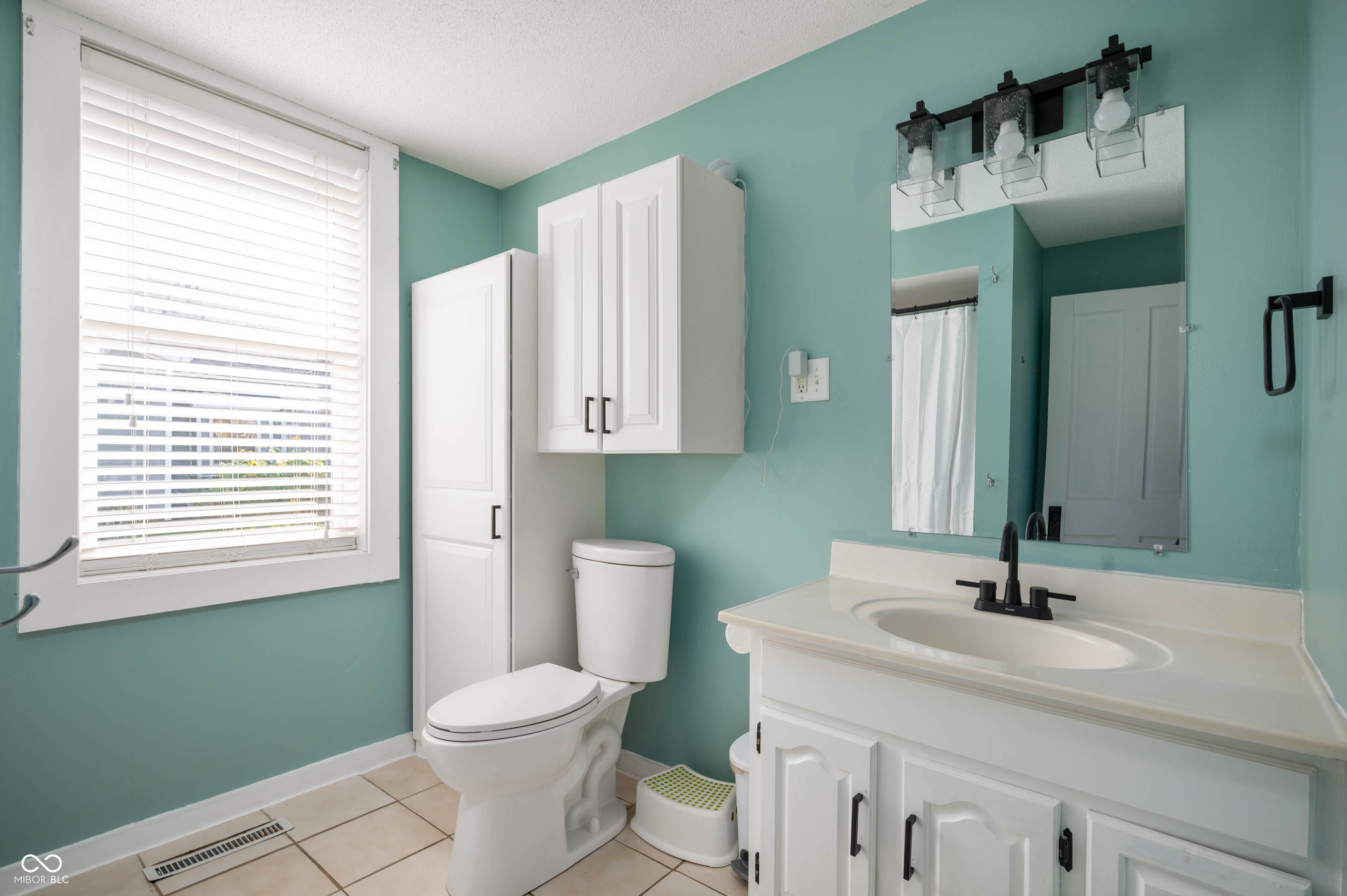 308 East High Street Pendleton, IN 46064 - Photo 20 of 25