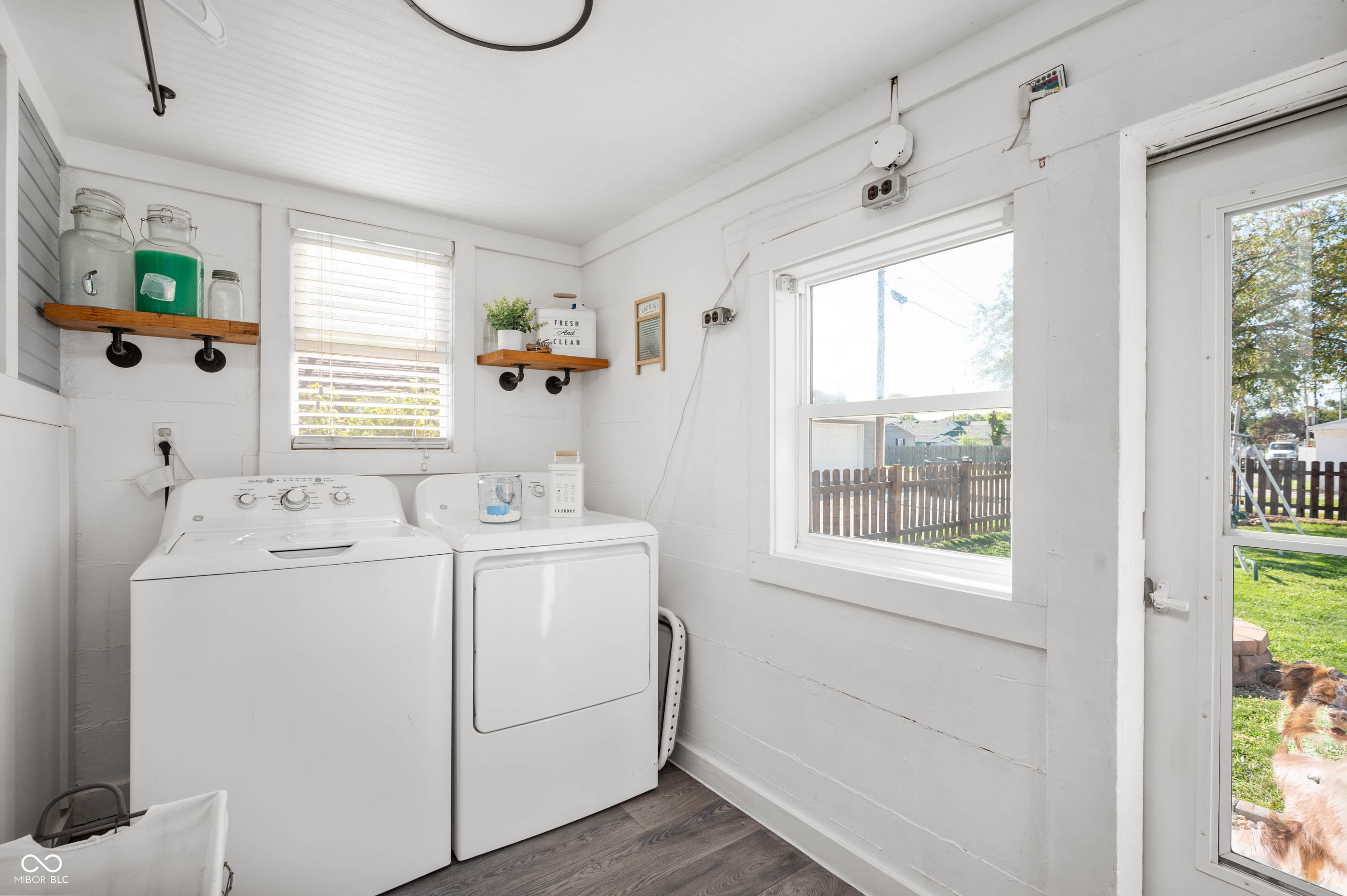 308 East High Street Pendleton, IN 46064 - Photo 21 of 25