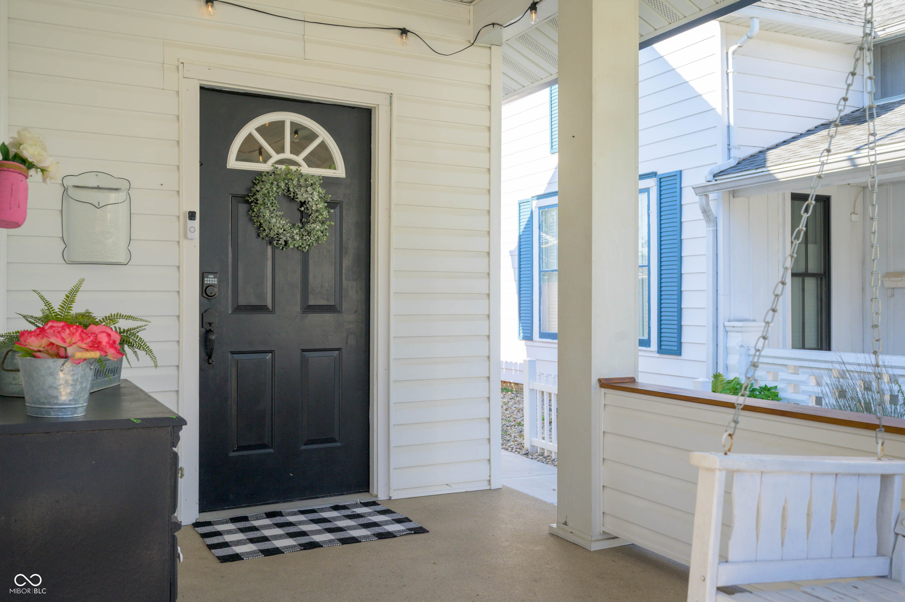 308 East High Street Pendleton, IN 46064 - Photo 4 of 25