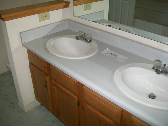 5242 Alameda Road Indianapolis, IN 46228 - Photo 5 of 6 Gallery Image 5