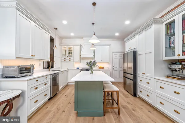 $605,000 | 1800 East Pratt Street, Baltimore, MD 21231