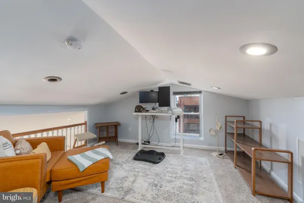 $605,000 | 1800 East Pratt Street, Baltimore, MD 21231