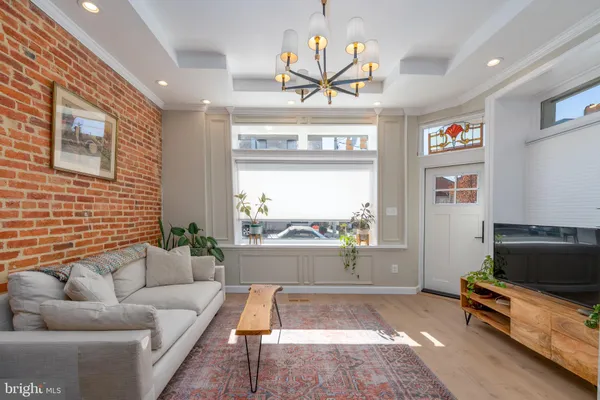 $605,000 | 1800 East Pratt Street, Baltimore, MD 21231