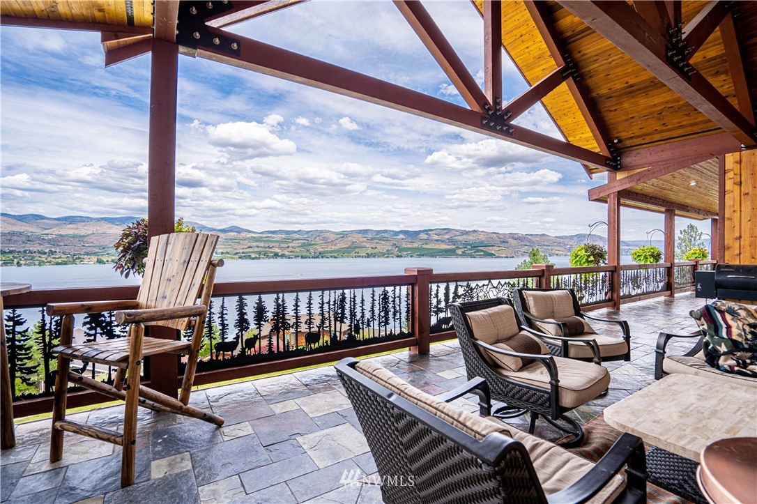 4135 South Lakeshore Road Chelan, WA 98816 - Photo 9 of 9 Gallery Image 9