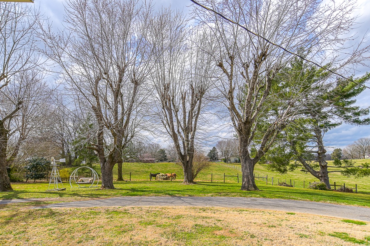 533 Corders Crossroads Road Fayetteville, TN 37334 - Photo 9 of 47 Gallery Image 9
