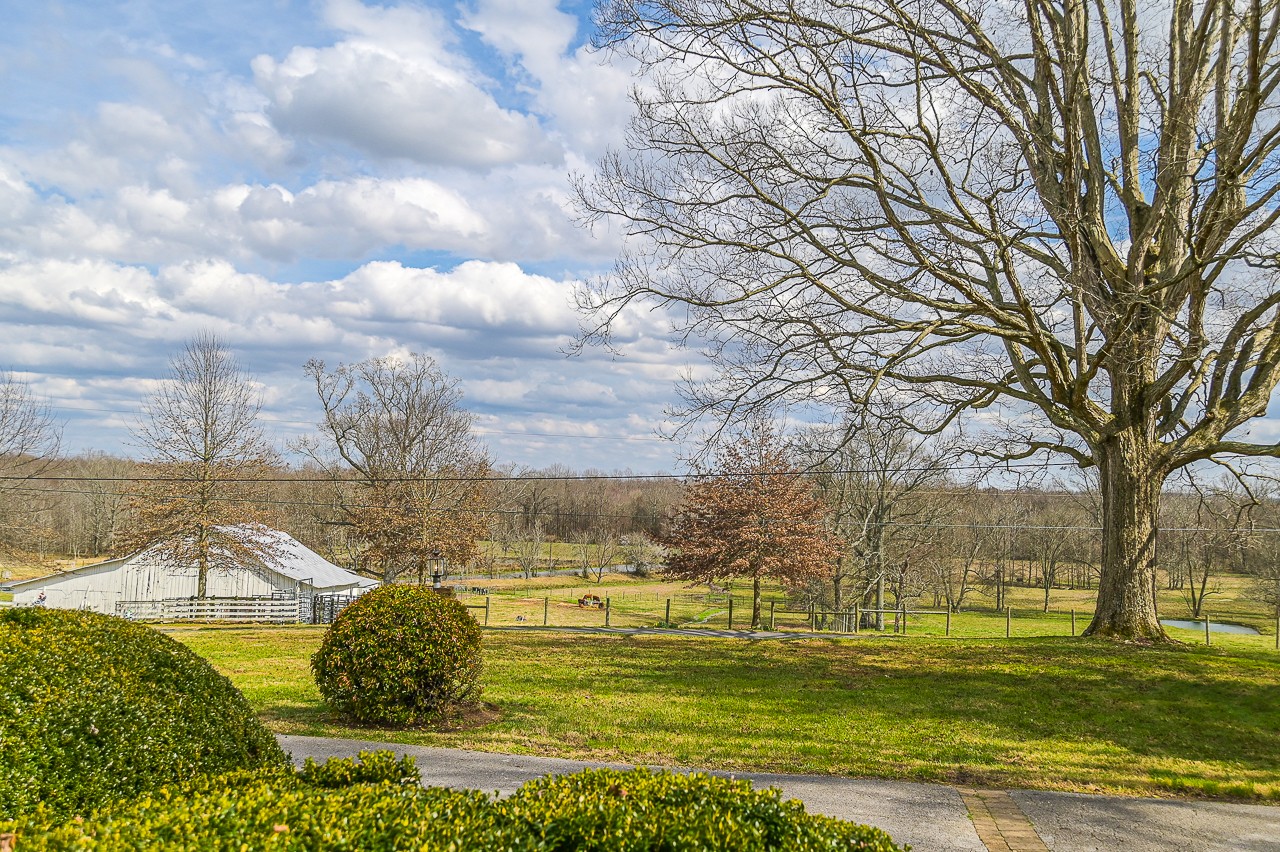 533 Corders Crossroads Road Fayetteville, TN 37334 - Photo 10 of 47 Gallery Image 10