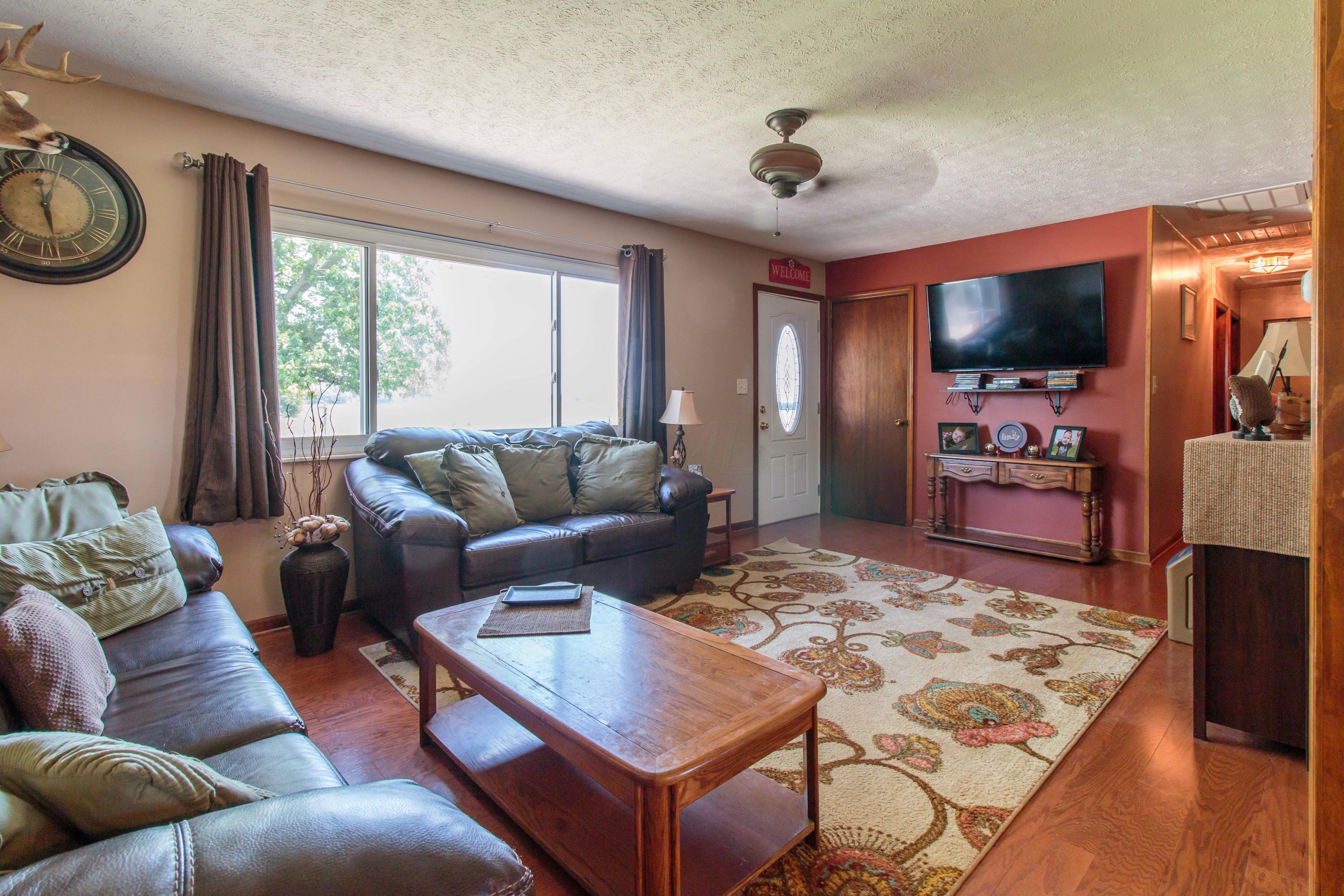 4300 Leonardsburg Road Delaware, OH 43015 - Photo 3 of 27 Gallery Image 3