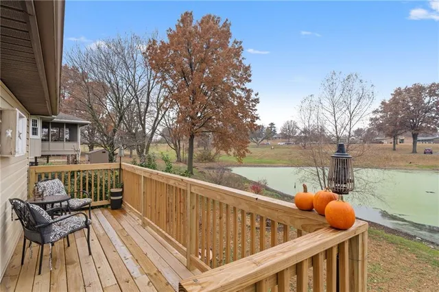 $317,000 | 406 Frederick Drive, Gower, MO 64454