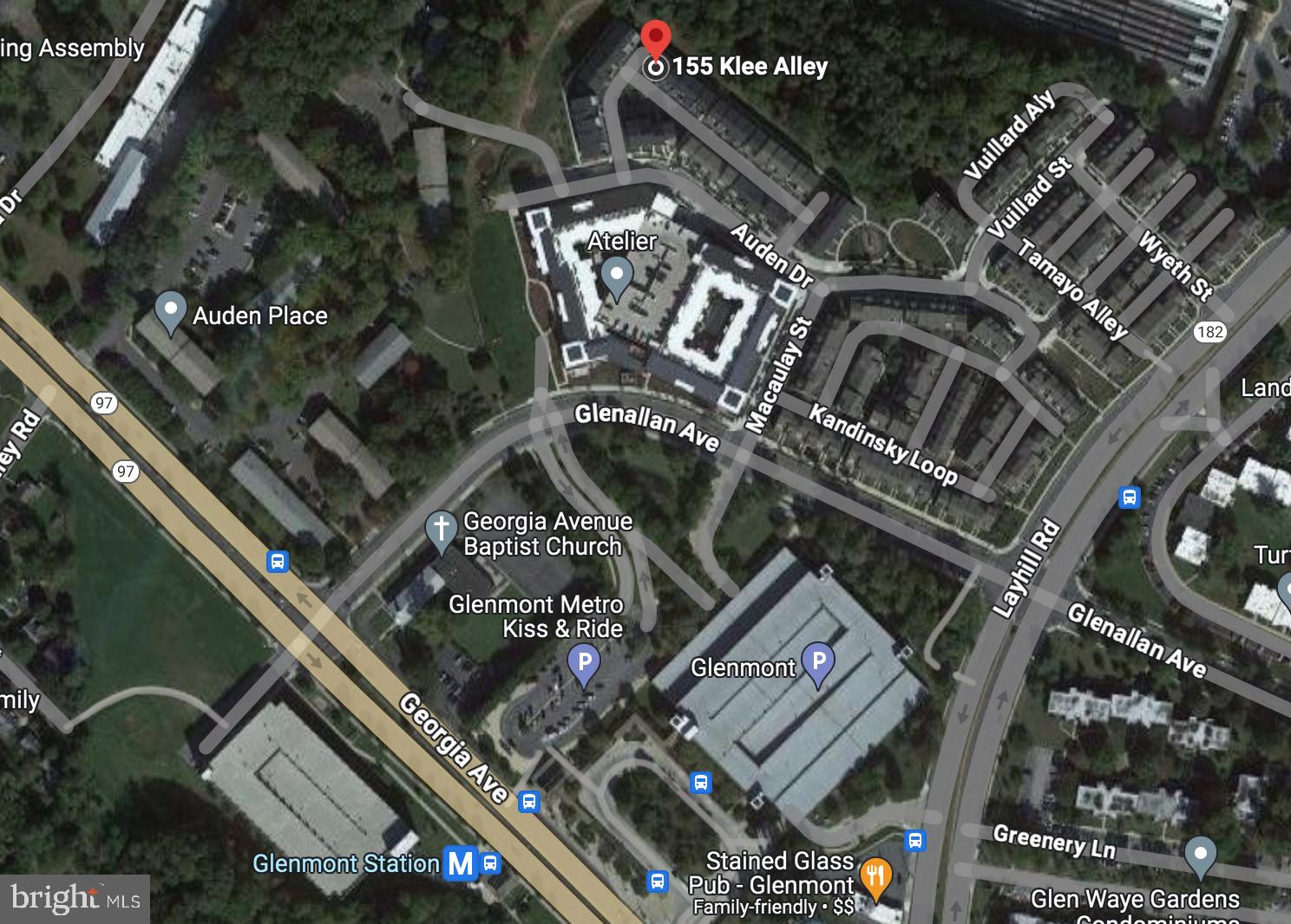 5 min walk to Glenmont Metro ( Red Line)
