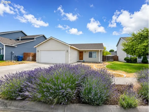 $285,000 | 1396 Northeast Gladys Drive, Hermiston, OR 97838