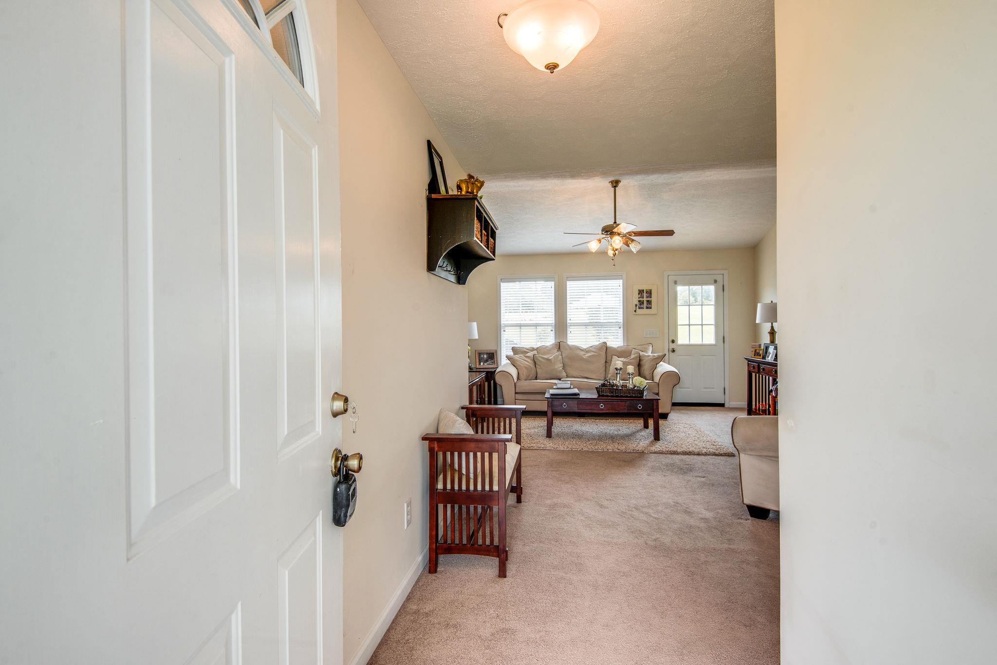 911 Franklin Road Charlotte, TN 37036 - Photo 18 of 30 This Home Shows Beautifully