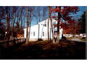 5 Shakespeare Road Nashua, NH 03062 - Photo 3 of 4