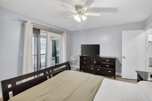 $289,000 | 28 Vía De Casas Norte, Unit 28, Boynton Beach, FL 33426