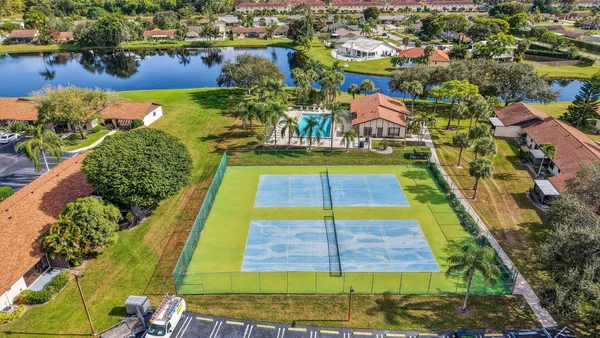 $289,000 | 28 Vía De Casas Norte, Unit 28, Boynton Beach, FL 33426