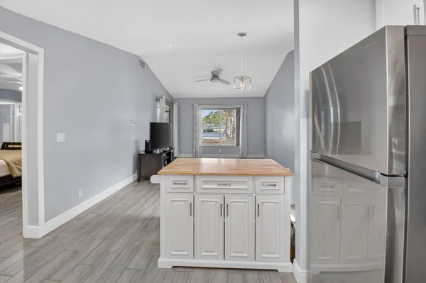 $289,000 | 28 Vía De Casas Norte, Unit 28, Boynton Beach, FL 33426