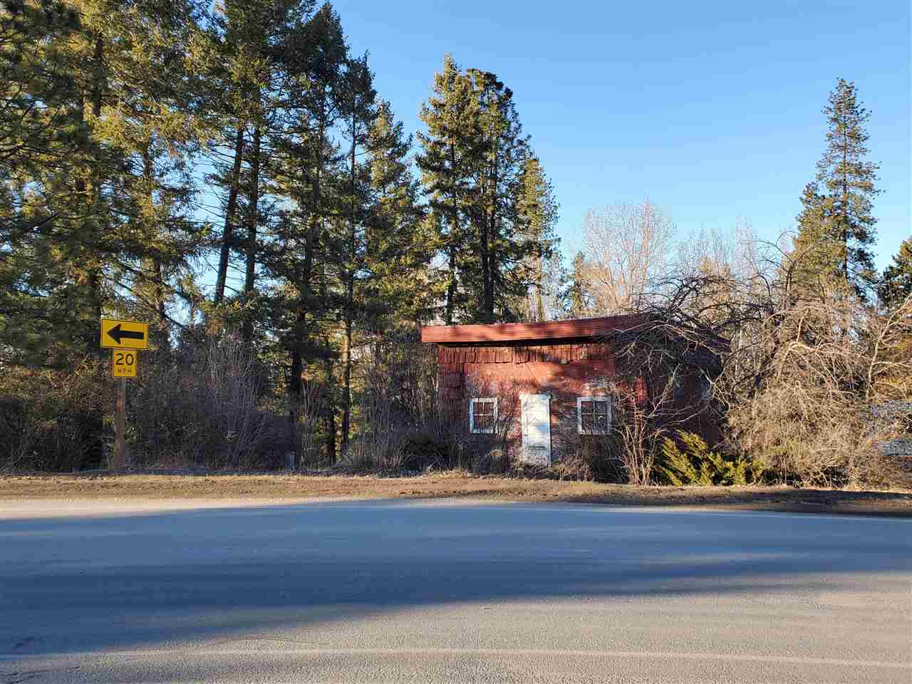 220 West Shaffer Avenue Springdale, WA 99173 - Photo 1 of 3 Gallery Image 1