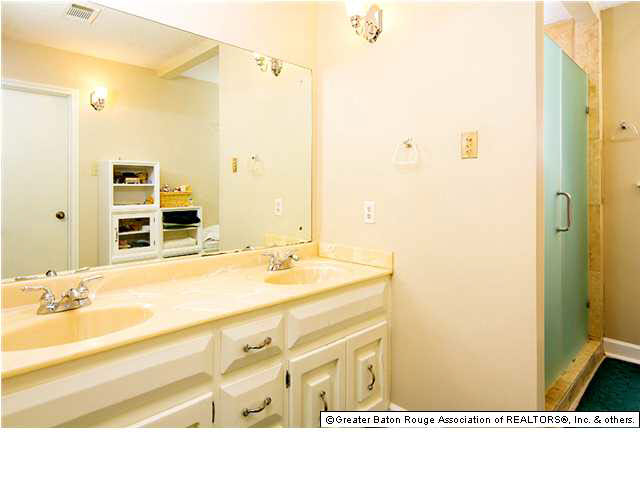 10222 South Tiger Bend Road Baton Rouge, LA 70817 - Photo 13 of 25 Gallery Image 13