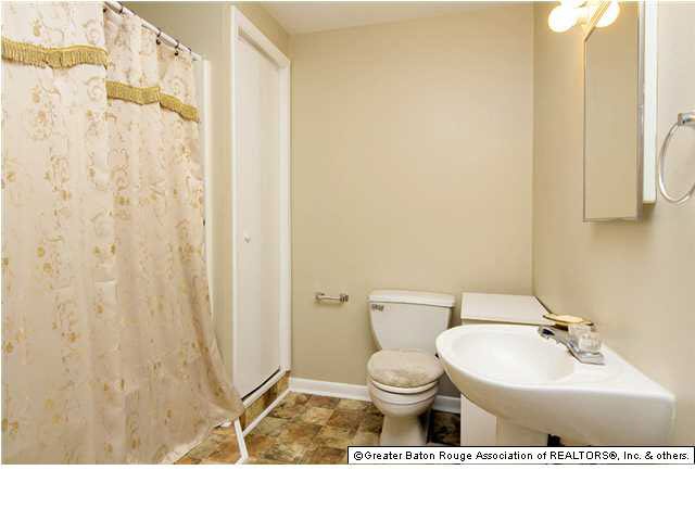 10222 South Tiger Bend Road Baton Rouge, LA 70817 - Photo 24 of 25 Gallery Image 24