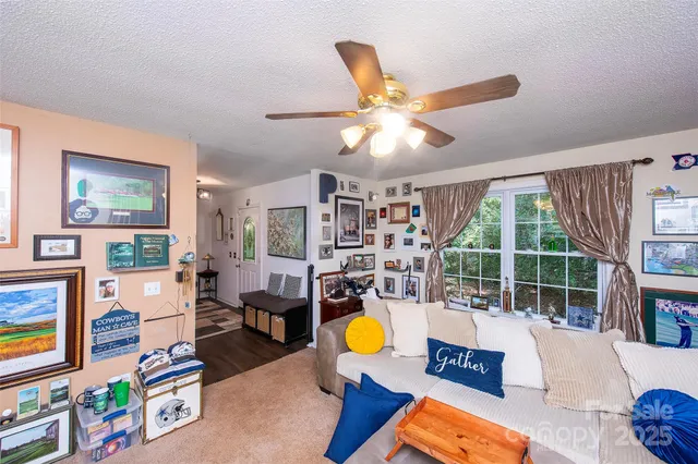 $565,000 | 8327 Loma Linda Lane, Unit 11, Waxhaw, NC 28173