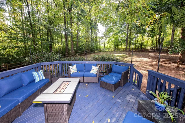 $565,000 | 8327 Loma Linda Lane, Unit 11, Waxhaw, NC 28173