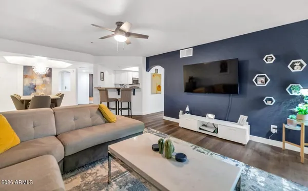 $425,000 | 5104 North 32nd Street, Unit 144, Phoenix, AZ 85018