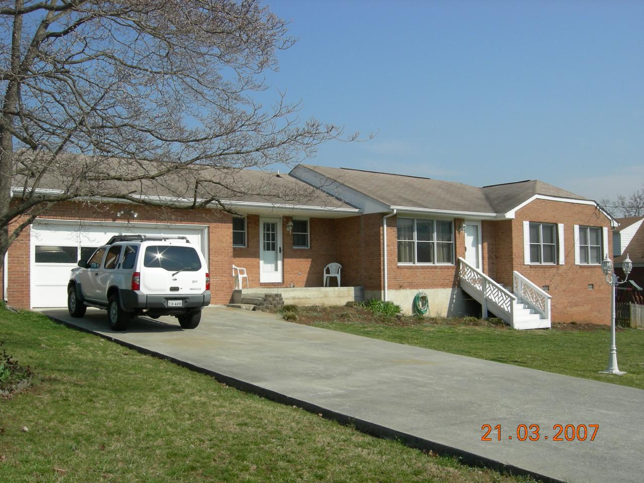 434 Boxley Road Roanoke, VA 24019 - Photo 2 of 10 Exterior 2