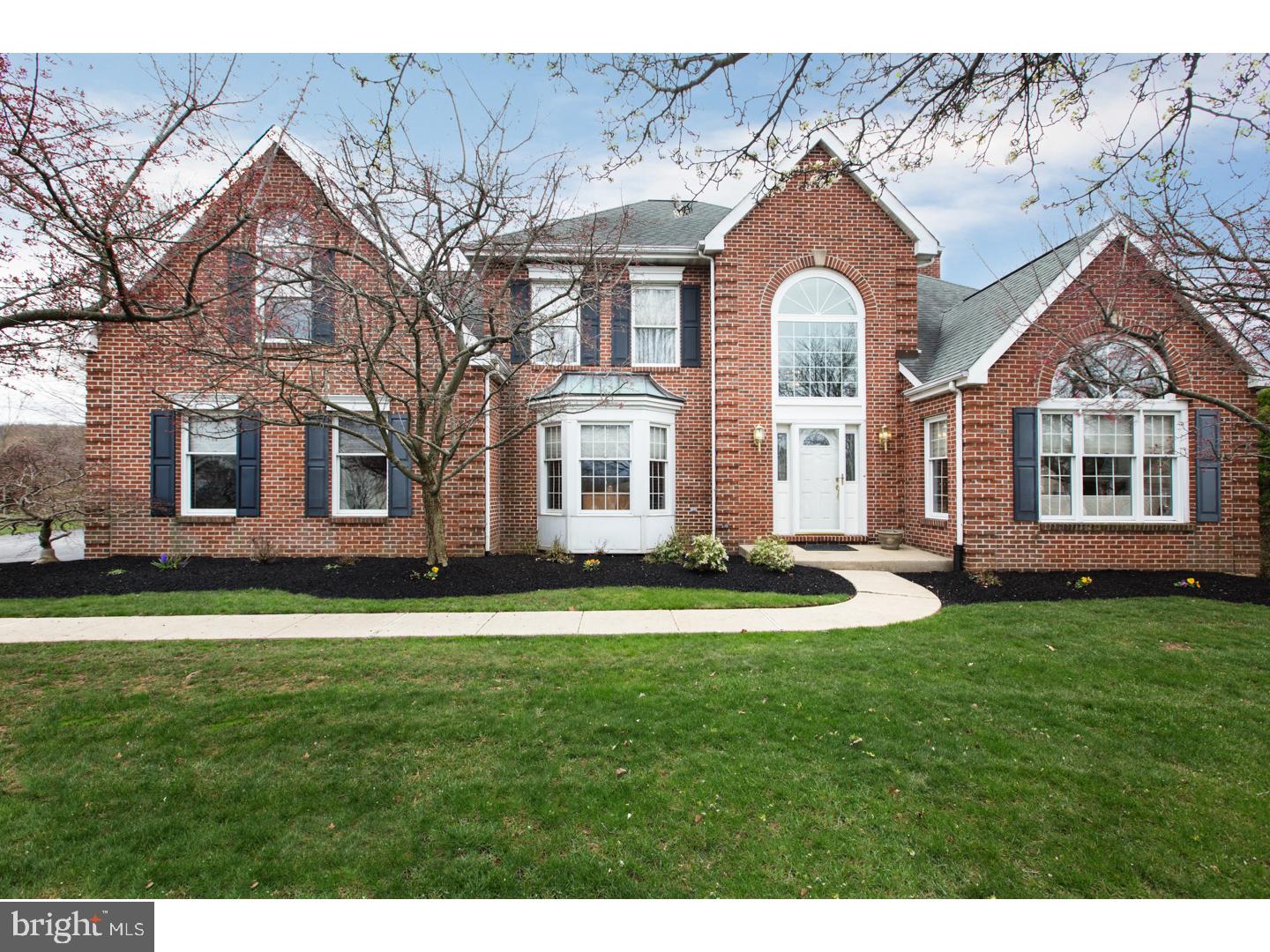 742 Lookout Lane Wayne, PA 19087 - Photo 1 of 25 Exterior Front