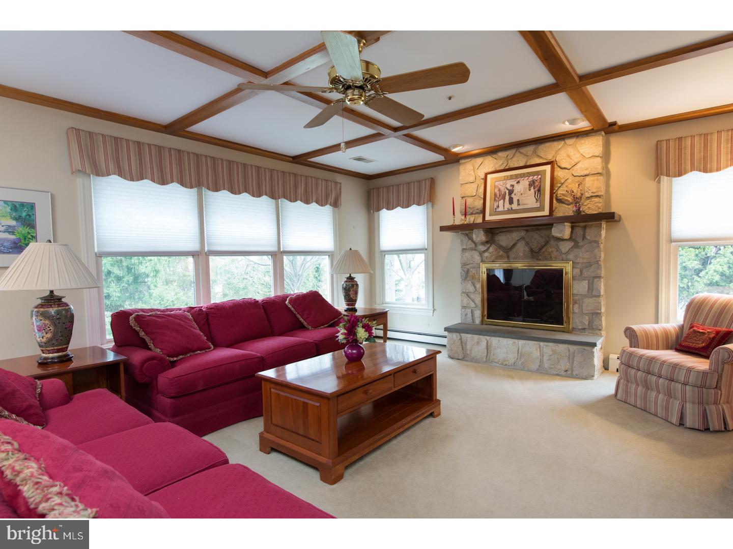 742 Lookout Lane Wayne, PA 19087 - Photo 8 of 25 Family Room