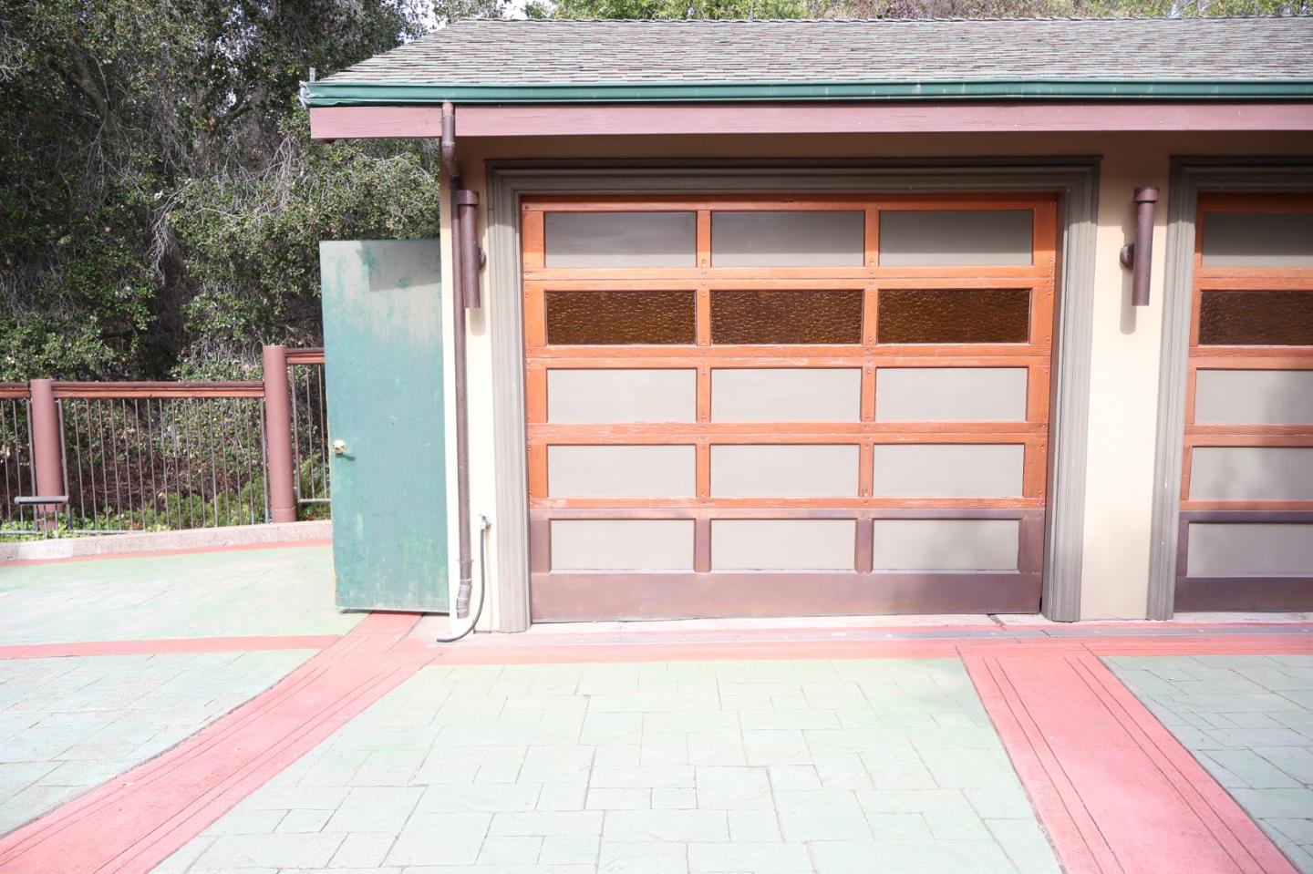 2360 Woodside Road, Unit A Woodside, CA 94062 - Photo 15 of 27 a view of an empty room with a window