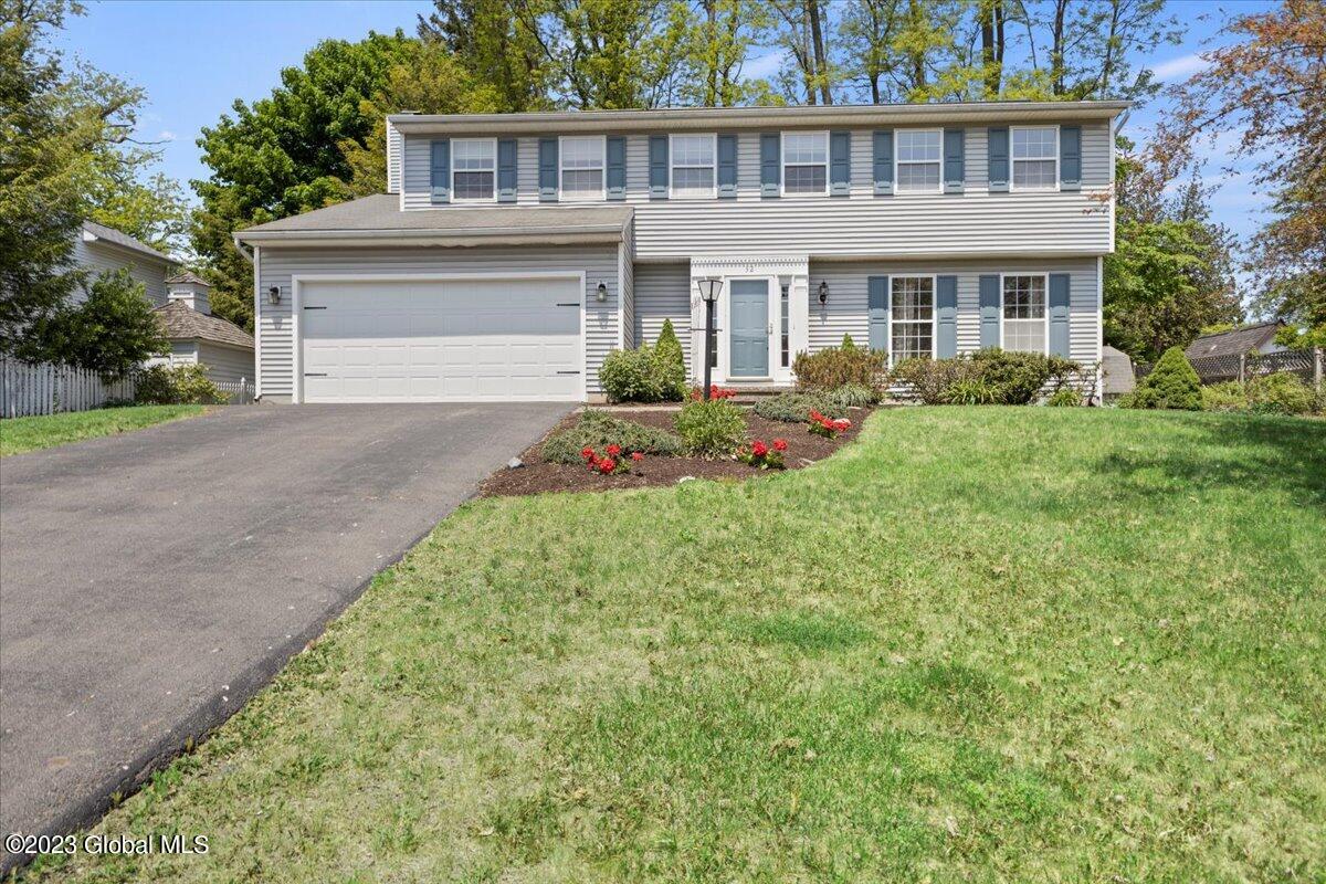 32 Mallard Road Bethlehem, NY 12077 - Photo 1 of 35 31-IMG_0423