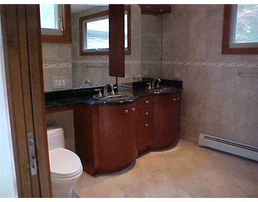 985 Pippin Orchard Road Cranston, RI 02831 - Photo 8 of 10 Master Bath/Spa.
