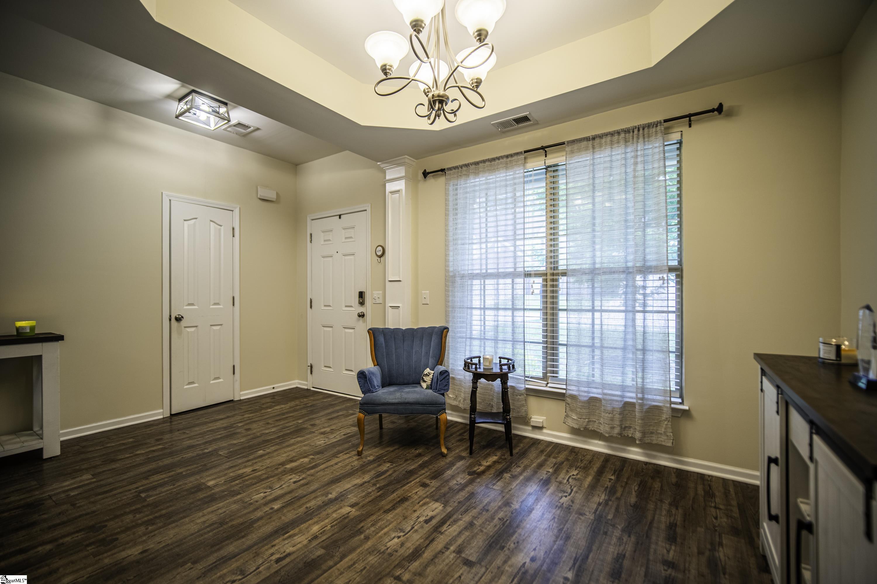 20 Killarney Lane Greer, SC 29650 - Photo 2 of 41 Gallery Image 2