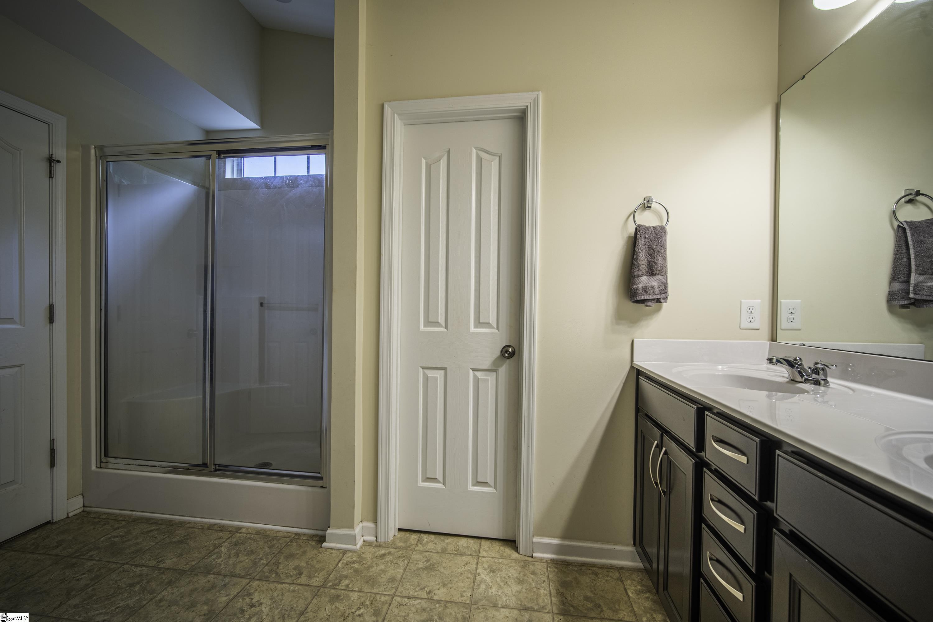 20 Killarney Lane Greer, SC 29650 - Photo 25 of 41 Gallery Image 25