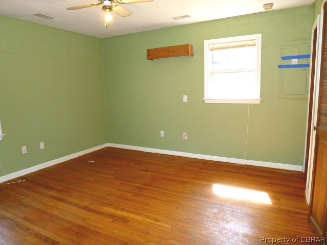 9329 Marlfield Road Gloucester, VA 23061 - Photo 5 of 10